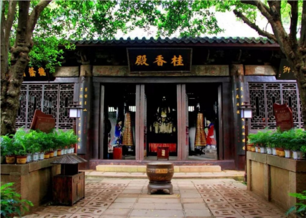                            桂香殿