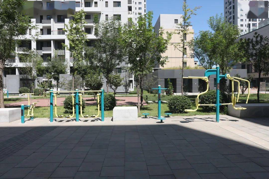 垡头街道社区健身器材
