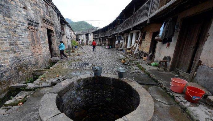 龙南乌石围