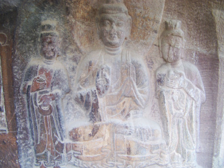 挂甲山摩崖造像