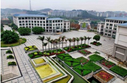位于狮山大学城的华南师范大学南海校区