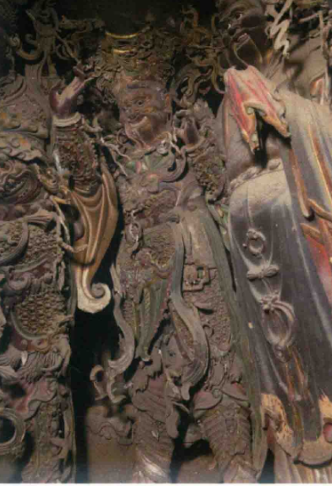 高平铁佛寺塑像