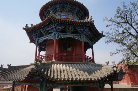 捧圣楼