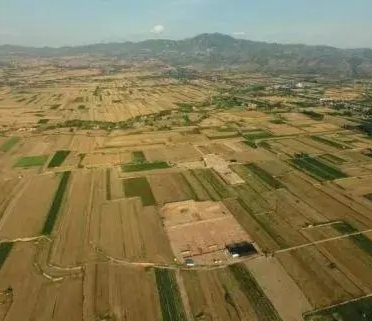 陶寺北墓地航拍图