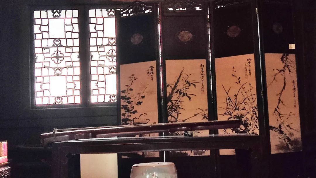 愚园小姐琴房 