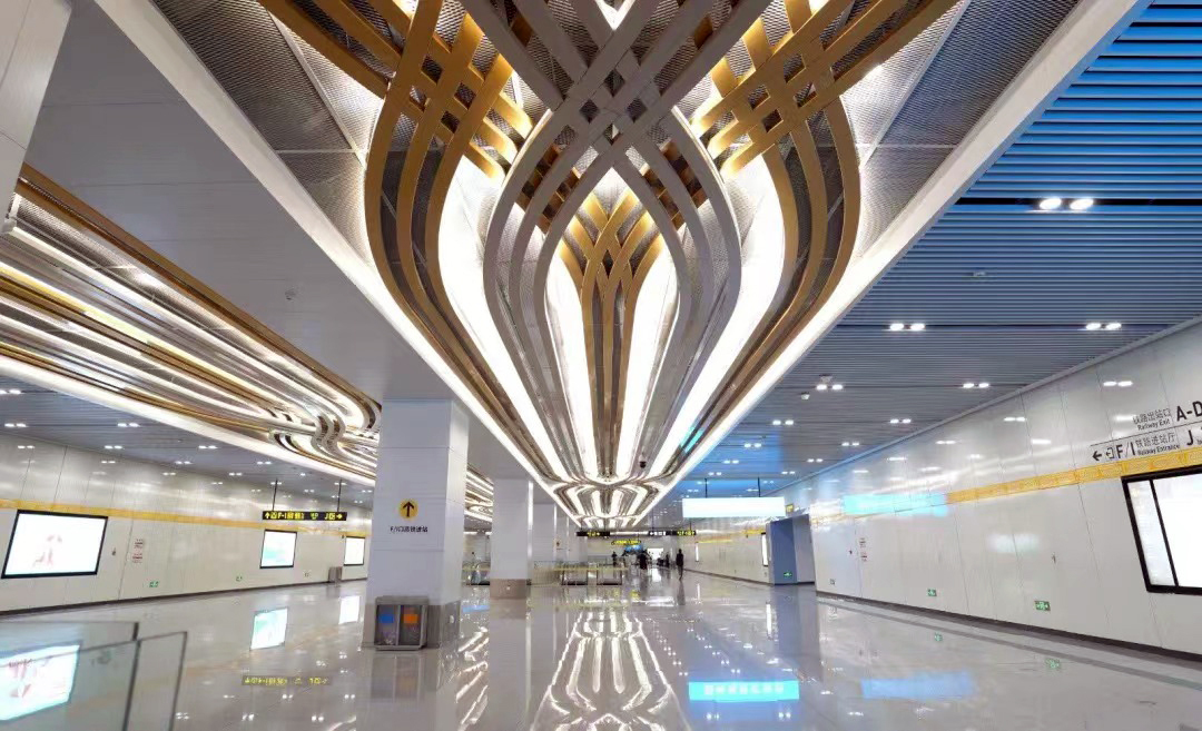 郑州航空港站