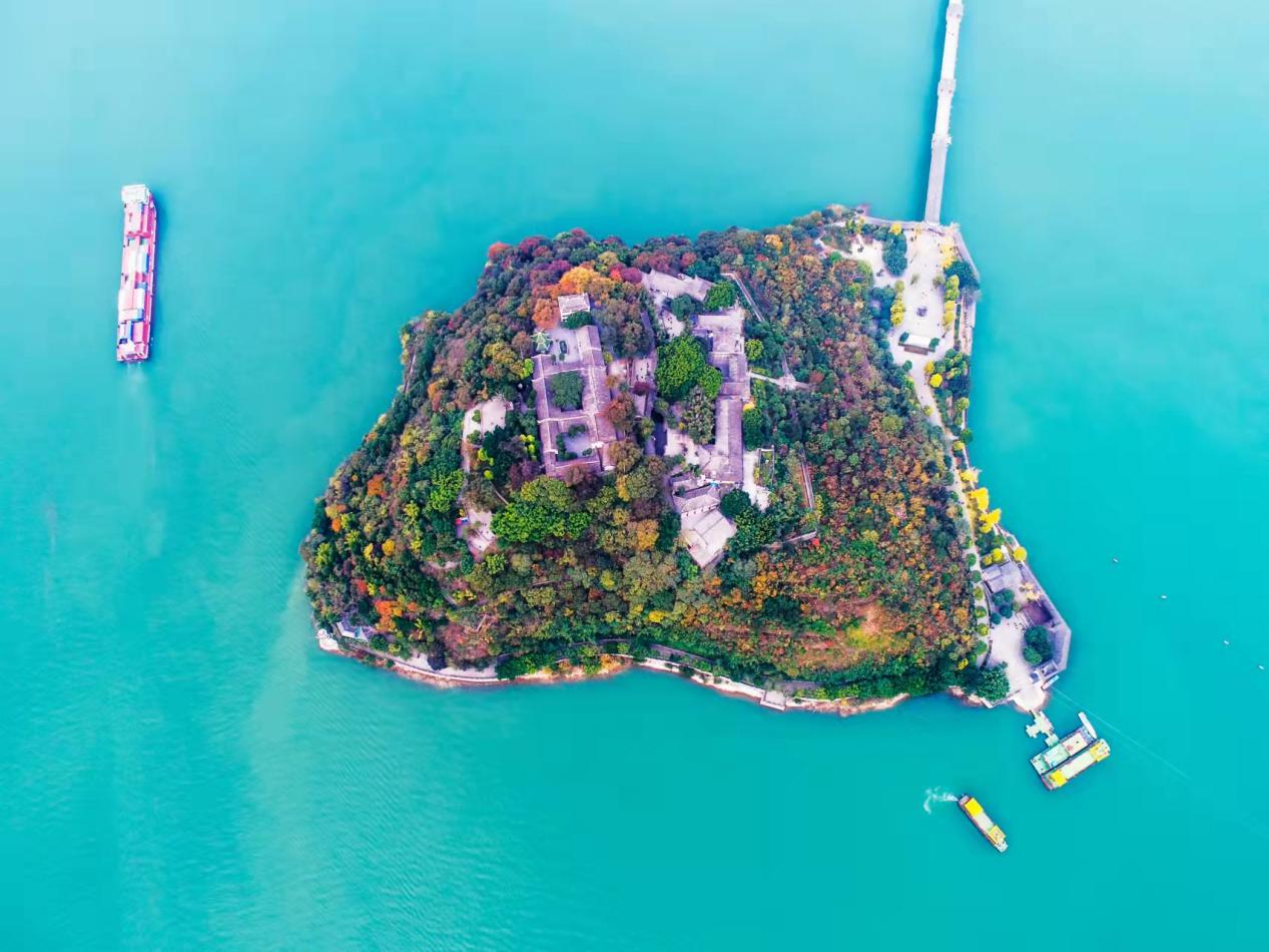 俯瞰白帝城