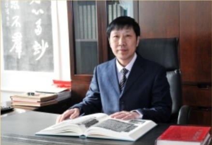 馆长刘建军