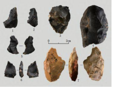 1-4 刮削器、5.尖状器、6-7修背小刀