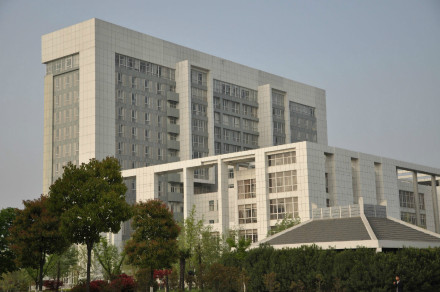 扬州工业职业技术学院