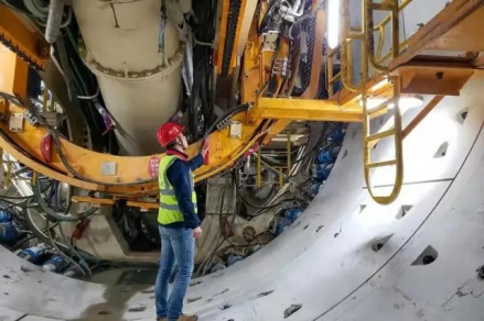 杭州地铁19号线盾构施工