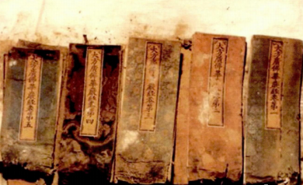 《大方广佛华严经》