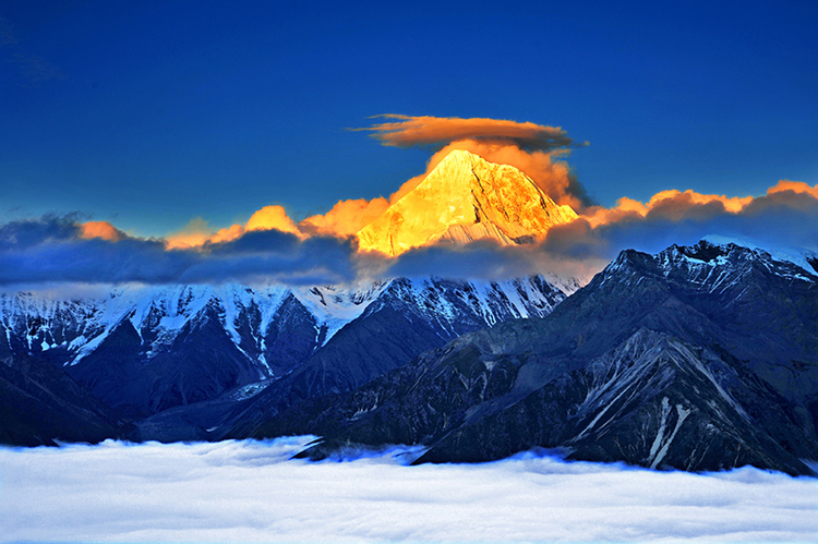 康定贡嘎山
