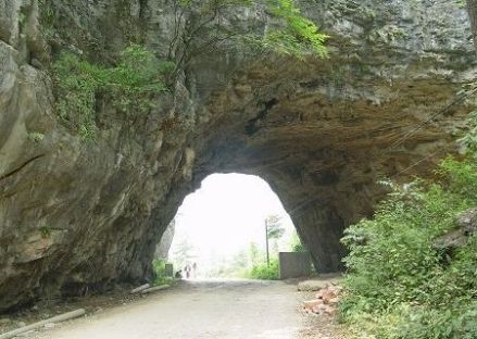 山门洞