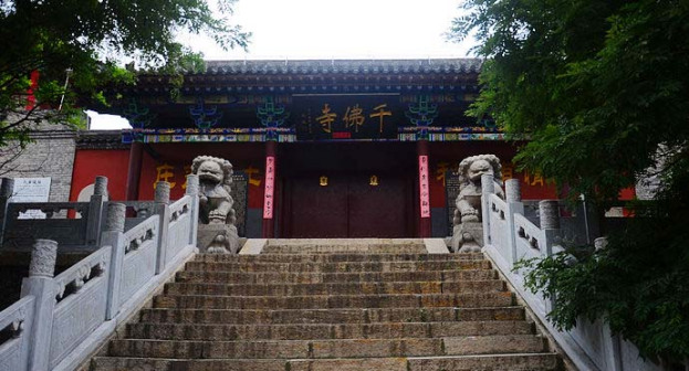 千佛寺侧殿