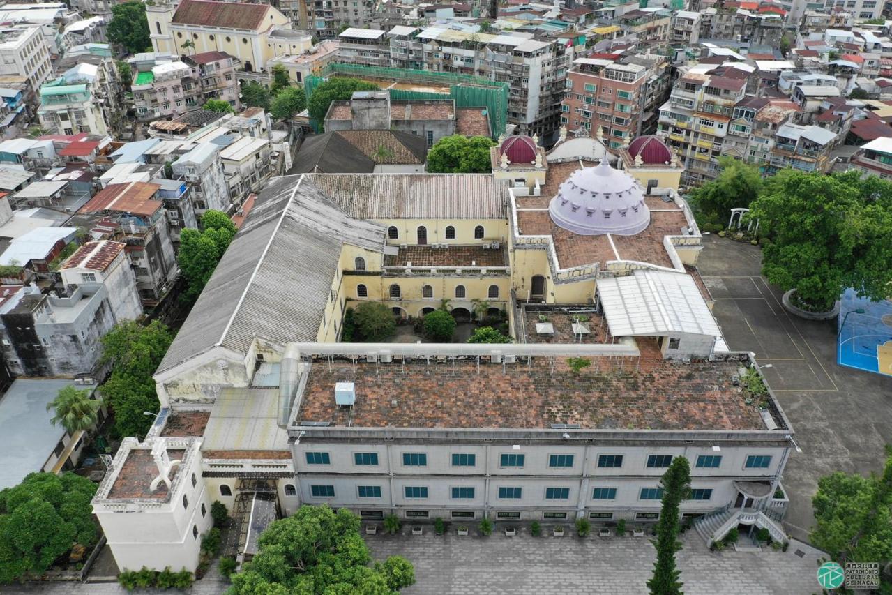 圣若瑟修院大楼及圣堂航拍图