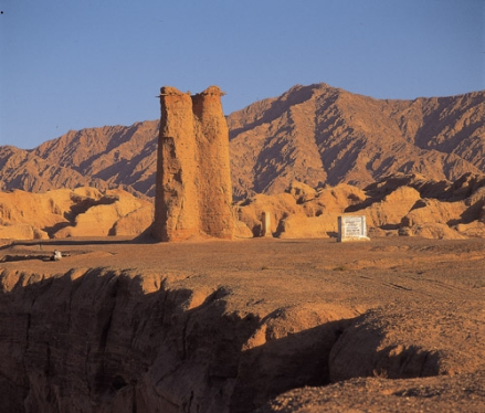 克孜尔尕哈烽燧远观视角