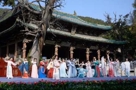 千年皇家园林晋祠上演国风文化节