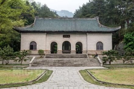 纪念堂