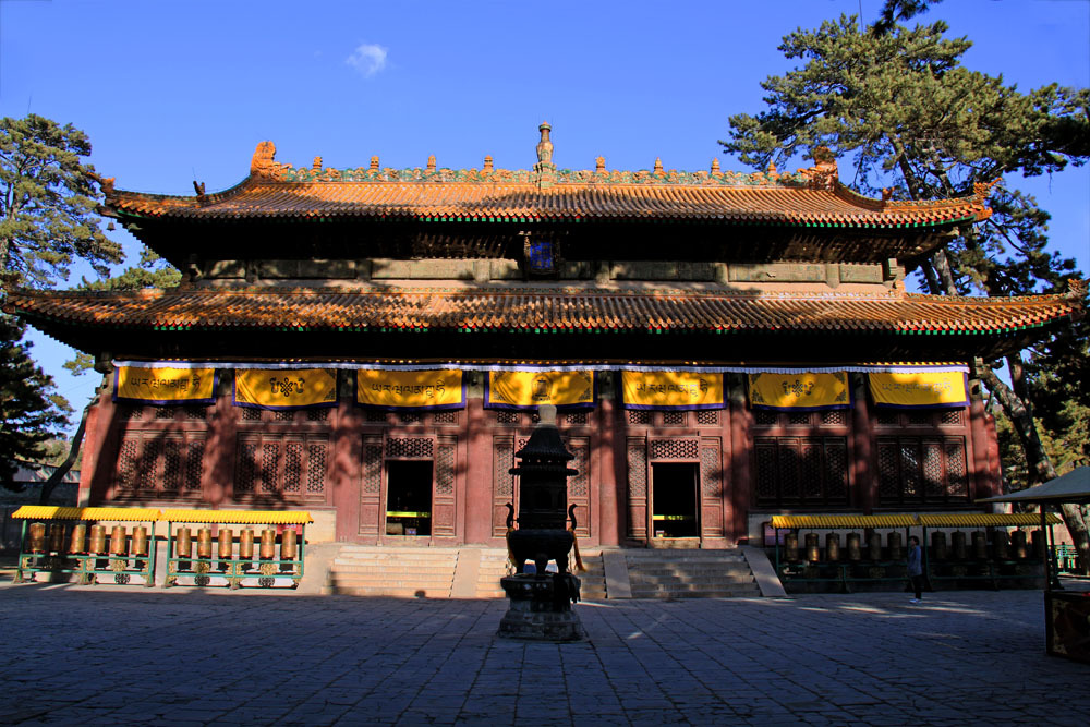 普乐寺宗印殿