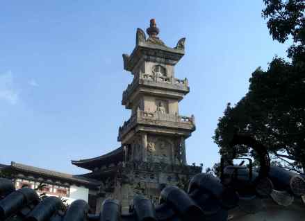 普陀山多宝塔