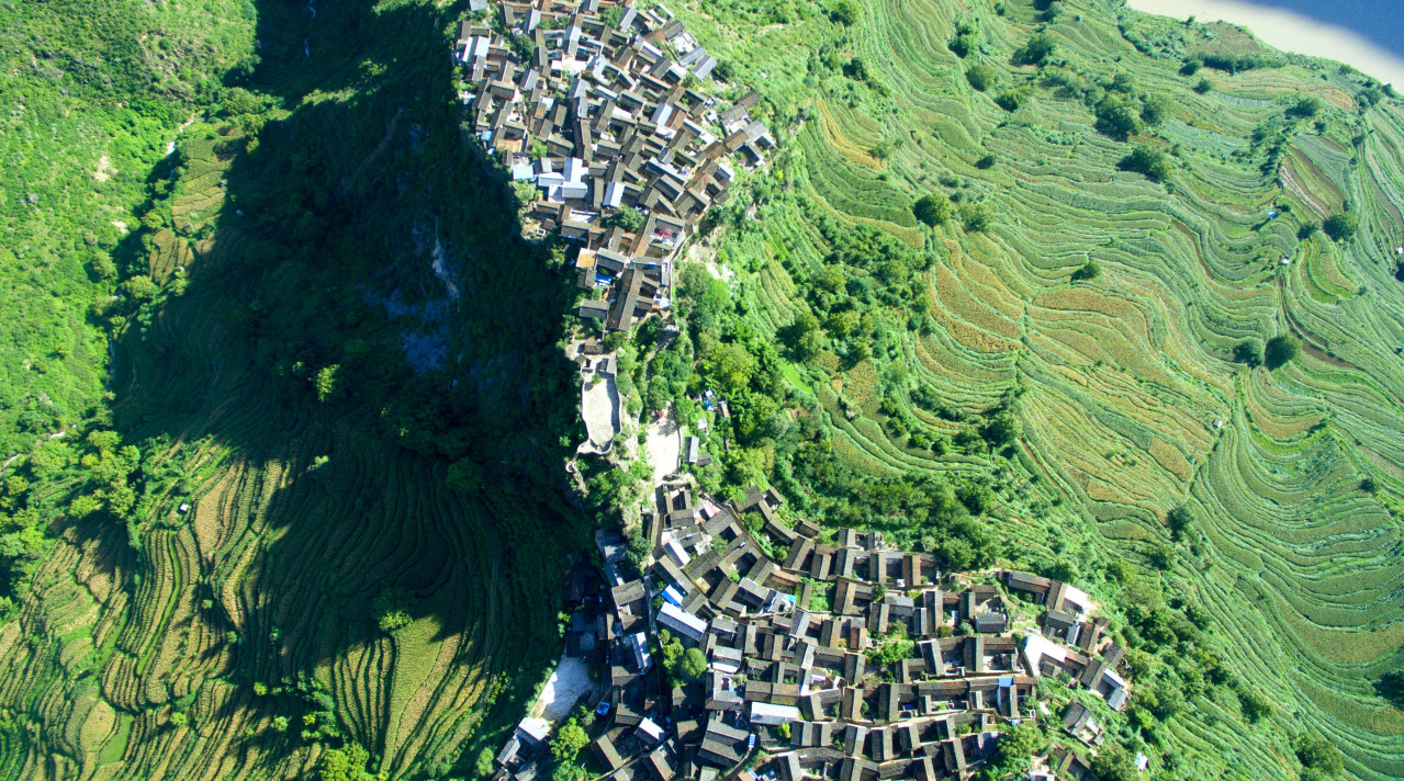俯瞰宝山石头城