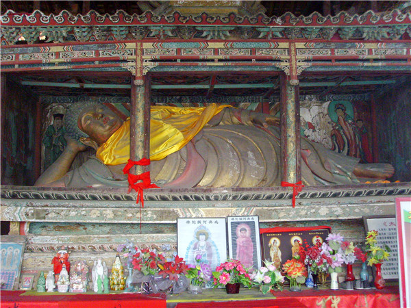 释迦牟尼涅槃卧像