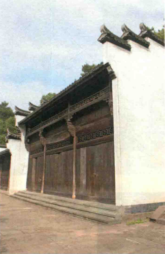 杨氏店铺