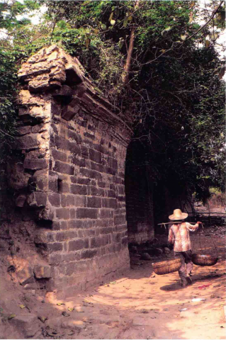 西门月城