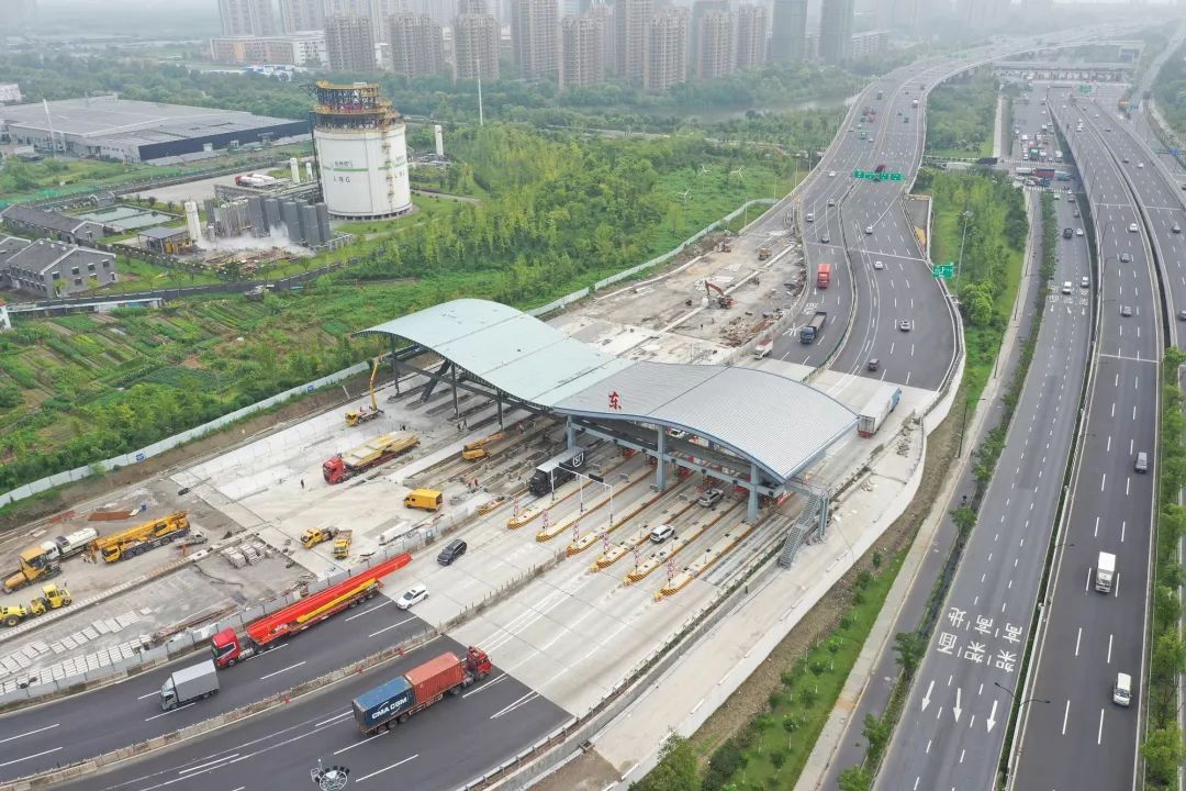 下沙收费站改建场景
