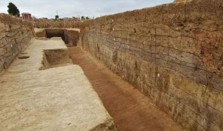 朱提故城遗址城墙发掘现场