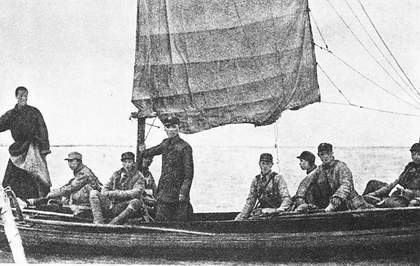 1941年，吕正操