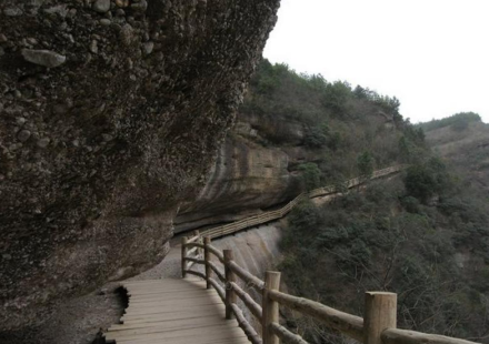 剑门蜀道古栈道