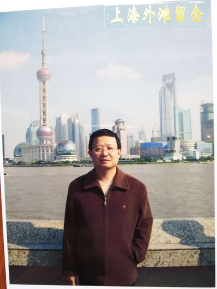 胡传淮照片
