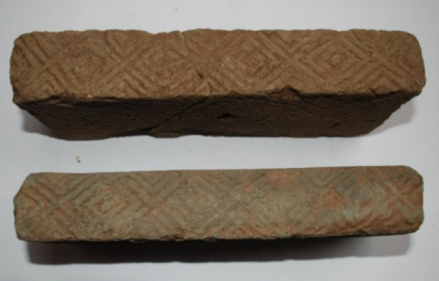 柳巷城遗址出土条形砖