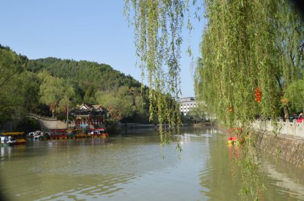 万花山