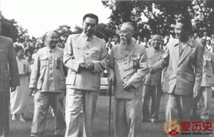 周恩来与马叙伦
