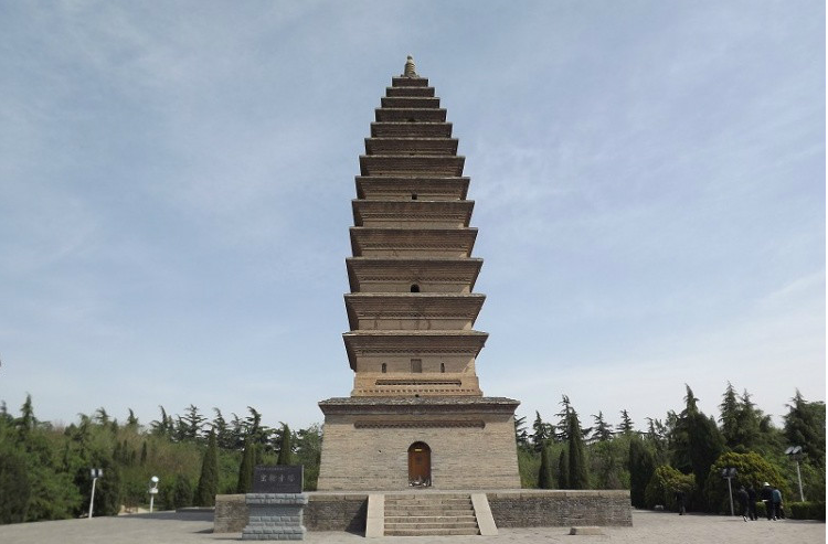 宝轮寺塔