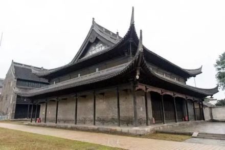 大雄宝殿