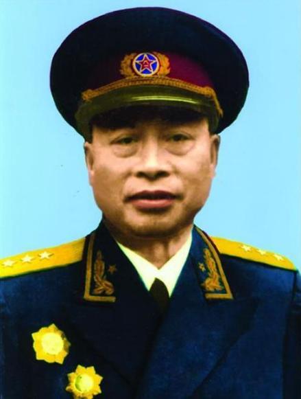 杨至诚