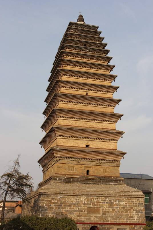 三圣塔