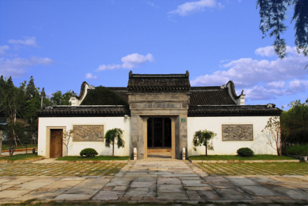 谢墉