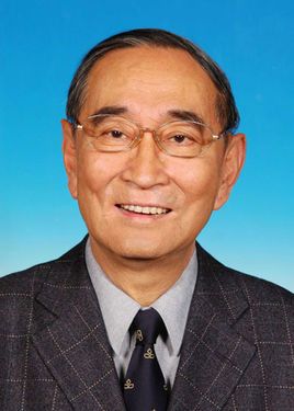 厉以宁