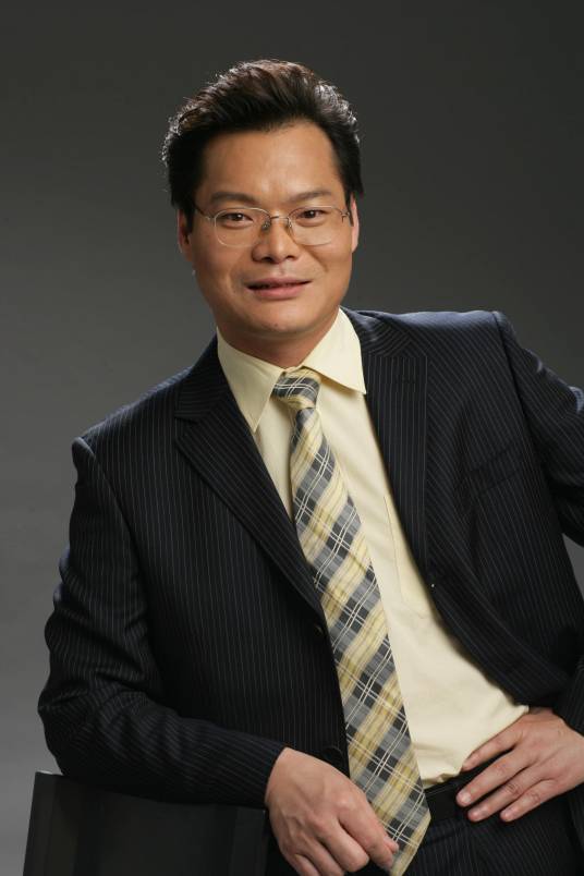 邓超明