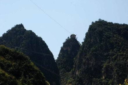 对峰台