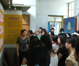 化学制药学生参观