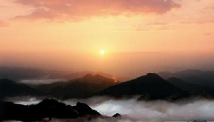 壶瓶山 瓶峰云海
