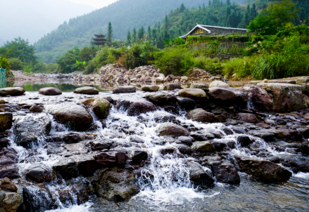 广福山 