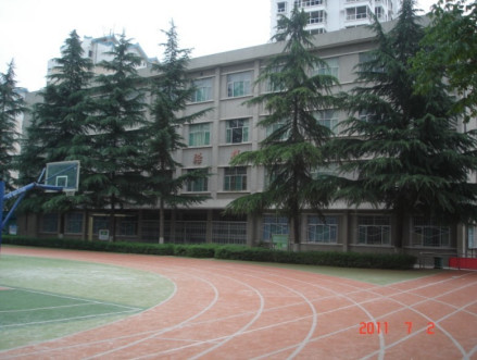 学校实验楼
