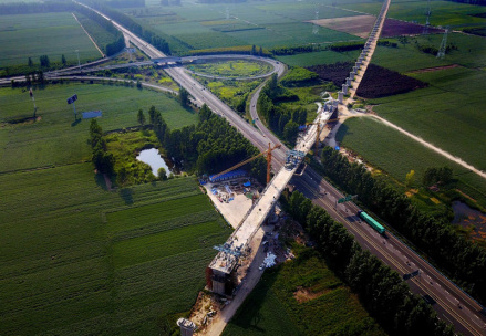 建设中的郑阜高速铁路